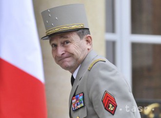 Náčelník generálneho štábu podal demisiu po sporoch s Macronom