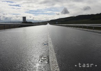 Ridzoň: Ak podnikatelia chcú za pozemky veľa,treba hľadať iné riešenie