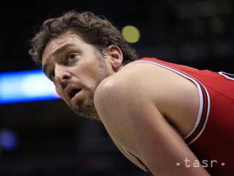 NBA: Pau Gasol zostáva v San Antoniu, upísal sa Spurs na ďalšie 3 roky