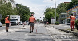 Motoristov v Banskej Bystrici čakajú tento týždeň dopravné obmedzenia