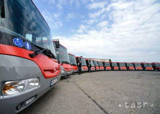 V centre Nitry by mali fungovať inteligentné zastávkové tabule