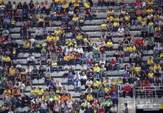 V Rakúsku zrušili futbalový zápas pre príliš veľa divákov