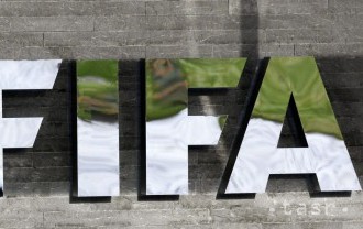 FIFA potrestala Katar za tričká na podporu emira