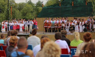 Festival Očovská folklórna hruda bude tento rok najmä pre jubilantov