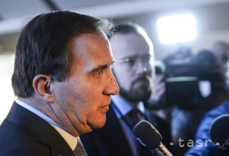 Švédsky premiér Löfven odvolal dvoch ministrov