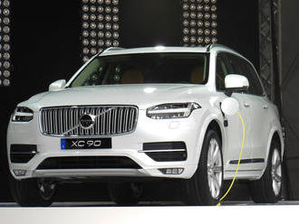 Volvo od roku 2019 jen s elektroauty či hybridy