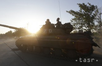 Z Ruska dorazili do Donbasu vlaky s tankami, tvrdí Kyjev