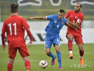 Valjent prestúpil do Chieva Verona, no sezónu dohrá v Ternane