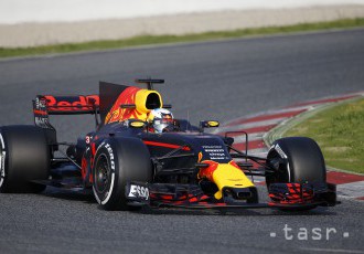 F1: Ricciardo, Verstappen a Sainz dostali tresty pred VC Talianska