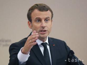 E. Macron: Garantovanie bezpečnosti Francúzov je absolútna priorita