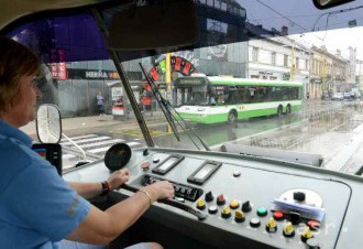 V Prahe objavili falošné MHD lístky. Dopravný podnik ruší objednávky