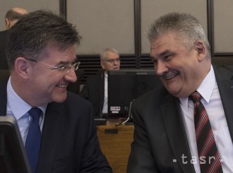 M. LAJČÁK: Nesúhlas s odvolaním J. Richtera prijala vláda jednomyseľne