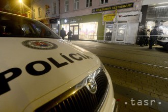 Hrdinskí policajti: Zachránili život žene, chcela skočiť z nadjazdu