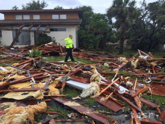 Hurikán Irma zoslabol na tropickú búrku