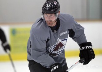 NHL: Colorado Avalanche vyradí číslo 23 na počesť Milana Hejduka