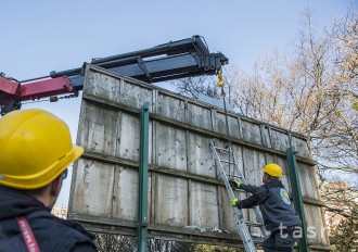 Finančné limity na kampaň ani moratórium sa nezrušia