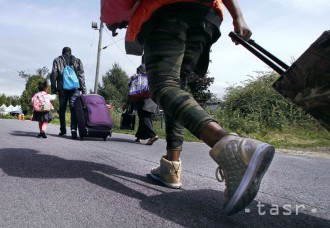 Nemecká polícia zastavila kamión vezúci 51 nelegálnych migrantov