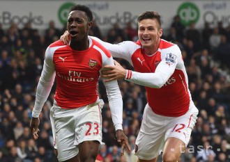 Welbeck bude Arsenalu pre zranenie chýbať tri týždne