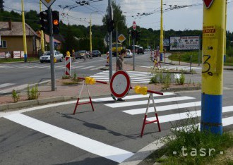 Cestu medzi Púchovom a Považskou Bystricou uzavrú pre výstavbu tunela