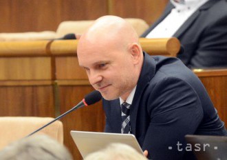 B. GRÖHLING: Na zníženie počtu VŠ potrebujeme zmeniť ich financovanie