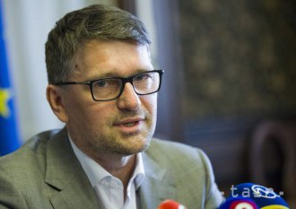 Minister kultúry nepodporuje návrh J. Rezníka zvýšiť dotácie pre RTVS