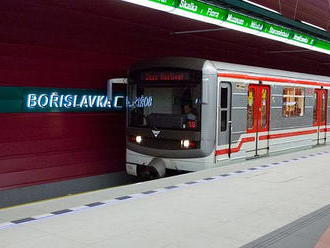   Praha investuje miliony do Wi-fi v metru. Pokrytí mobilním signálem je pořád v nedohlednu