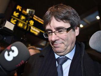 Puigdemont požiada sudcu o povolenie byť v utorok v parlamente