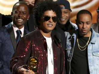 Na udeľovaní cien Grammy bodovali Bruno Mars, K. Lamar a Ed Sheeran