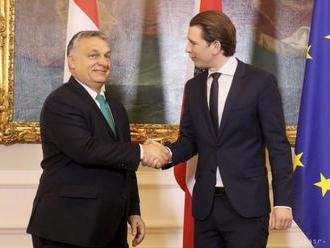 Kurz kritizoval Orbána, informoval o tom denník Der Standard