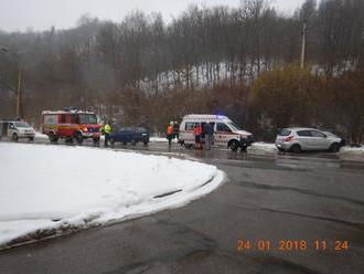 FOTO Pomôžte pri objasnení nehody v Považskej Bystrici: Polícia hľadá svedkov, volajte 158