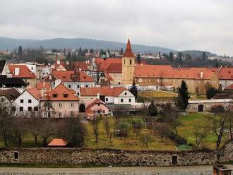 Anděl Petronel a čert Uriáš se usadili v českokrumlovském klášteře