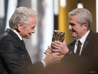 Michael Douglas dostane v novembri hviezdu na Hollywoodskom chodníku