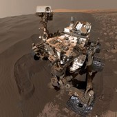 Curiosity se zakuckal počítač, NASA přepnula na poškozenou zálohu