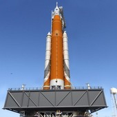 NASA viní Boeing ze zpoždění programu Space Launch System