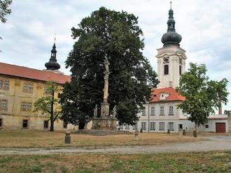 Po Anežce České přišli do kláštera v Doksanech husité, mušketýři a kriminalisté