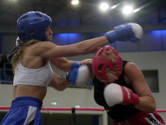 Karchová a Filipová vybojovali pre SR medaily v kickboxe