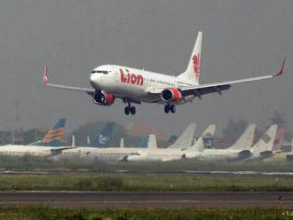 Nehodu boeingu spoločnosti Lion Air mohol spôsobiť manévrovací systém