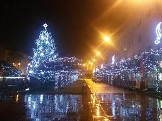 Rozsvícení vánočního stromu na náměstí v Ústí nad Labem