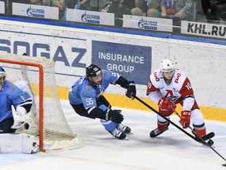 Obranca Schaus si po predčasnom konci v HC Slovan Bratislava našiel nový klub