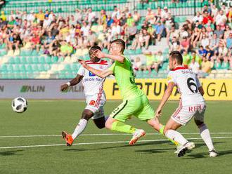 AS Trenčín prehral siedmy zápas vo Fortuna lige, v Podbrezovej sa odohrala gólová prestrelka