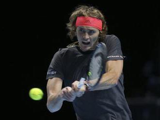 Video: Alexander Zverev zdolal Federera a stal sa prvým finalistom na Nitto ATP Finals v Londýne