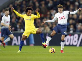 Video: FC Chelsea okúsila v londýnskom derby prvú prehru v sezóne, ManUtd doma zaváhal