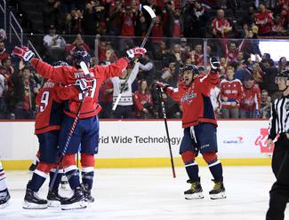 Video: Bäckström predbehol Bondru v bodovaní a vytlačil ho na tretie miesto v histórii Capitals