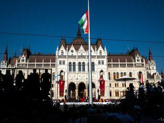 Obrnené vozidlá v Maďarsku nasadili kvôli ochrane trhov, nie protestom