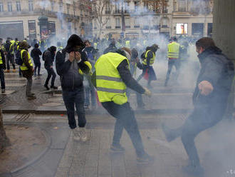 Na proteste žltých viest v Holandsku polícia zatkla osem ľudí