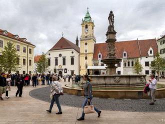 V Bratislave môžu aj cudzinci spoznať stáročné premeny Starej radnice