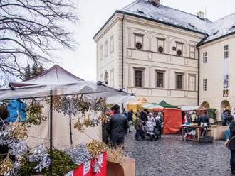 Adventní trhy na zámku Svijany