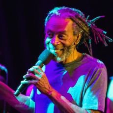 Bobby McFerrin představí v České republice svůj nový hudební projekt Gimme5