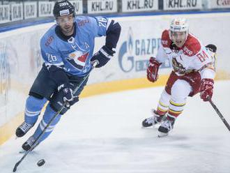 Český útočník Michal Řepík opúšťa trápiaci sa Slovan Bratislava a mieri do Podoľska