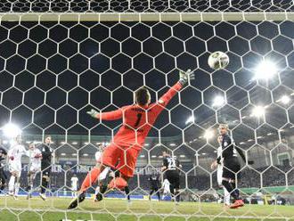 Video: Bayern rozstrieľal Paderborn, semifinále DFB Pokal-u si zahrajú aj „farmaceuti“